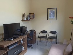 CASA NO BAIRRO ESPLANADA