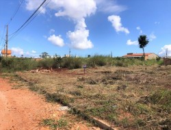 LOTE NO BAIRRO SENADOR VALADARES