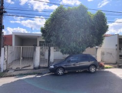 CASA NO BAIRRO RAQUEL