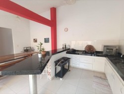 CASA NO BAIRRO RAQUEL