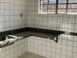 CASA NO BAIRRO RAQUEL