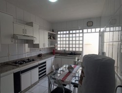 CASA BAIRRO SÃO JOSÉ