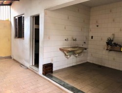 CASA NO BAIRRO CASTELO BRANCO