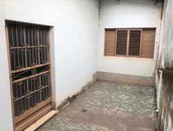 CASA NO BAIRRO CASTELO BRANCO