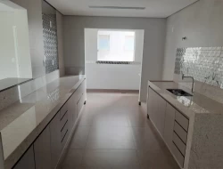 APARTAMENTO DE COBERTURA / AV. RONALDO DE CASTRO ALVES