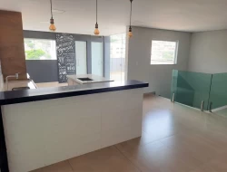 APARTAMENTO DE COBERTURA / AV. RONALDO DE CASTRO ALVES