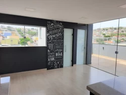 APARTAMENTO DE COBERTURA / AV. RONALDO DE CASTRO ALVES