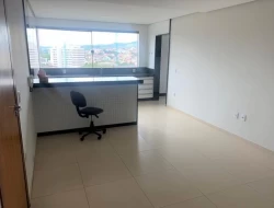 APARTAMENTO CENTRO DE PARÁ DE MINAS.