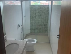 APARTAMENTO CENTRO DE PARÁ DE MINAS.