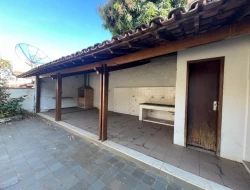 CASA BAIRRO SÃO JOSÉ COM PISCINA