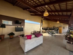 CASA BAIRRO DONA FLOR