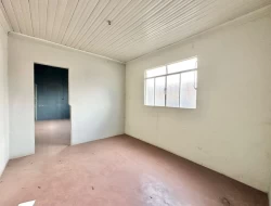 CASA NO BAIRRO SANTO ANTÔNIO