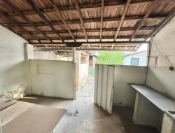 CASA NO BAIRRO SANTO ANTÔNIO