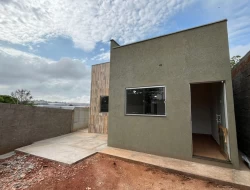 CASA NOVA BAIRRO SENADOR VALADARES