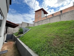 CASA BAIRRO JARDIM BEATRIZ