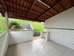 CASA BAIRRO JARDIM BEATRIZ