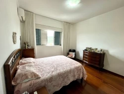 APARTAMENTO NO CENTRO DE PARÁ DE MINAS