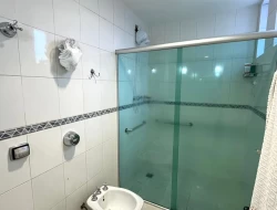 APARTAMENTO NO CENTRO DE PARÁ DE MINAS