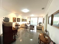 APARTAMENTO NO CENTRO DE PARÁ DE MINAS