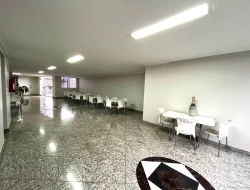 APARTAMENTO NO CENTRO DE PARÁ DE MINAS