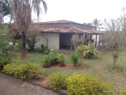 FAZENDA EM QUARTEL GERAL
