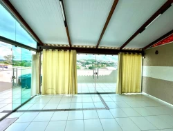 APARTAMENTO COM COBERTURA NO BAIRRO DONA TUNICA