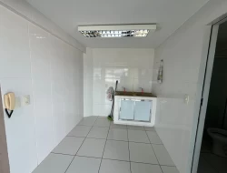 APARTAMENTO COM COBERTURA NO BAIRRO DONA TUNICA