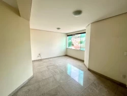 APARTAMENTO COM COBERTURA NO BAIRRO DONA TUNICA