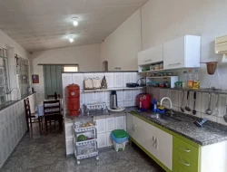 CASA PRACINHA BAIRRO SANTO ANTÔNIO