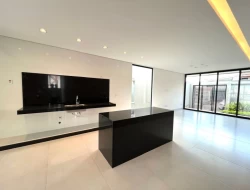 CASA NOVA ALTO PADRÃO BAIRRO CASTELO BRANCO