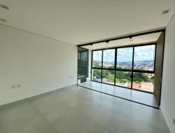 CASA NOVA ALTO PADRÃO BAIRRO CASTELO BRANCO