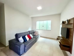 CASA BAIRRO SANTO ANTÔNIO