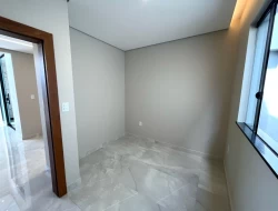 CASA NOVA ALTO PADRÃO BAIRRO CORES DE MINAS