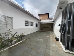 CASA BAIRRO SÃO JOSÉ