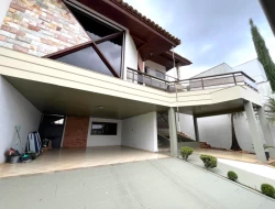 CASA BAIRRO CASTELO BRANCO