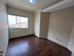 CASA BAIRRO CASTELO BRANCO