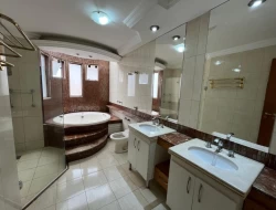 CASA BAIRRO CASTELO BRANCO