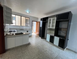 CASA BAIRRO CASTELO BRANCO