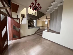 CASA BAIRRO CASTELO BRANCO