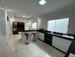 CASA BAIRRO VILA FERREIRA