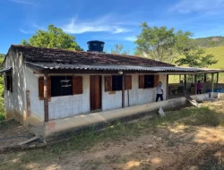 SÍTIO EM PARÁ DE MINAS