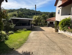 SÍTIO EM PARÁ DE MINAS