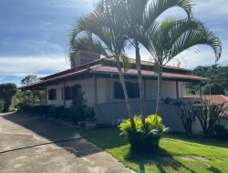 SÍTIO EM PARÁ DE MINAS