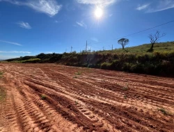 ÁREA DE 6150M² NO PARQUE INDUSTRIAL BR 262