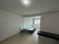 FLAT PRÓXIMO AO CENTRO DE PARÁ DE MINAS