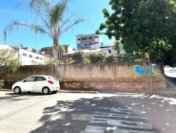 VENDO 02 LOTES  NO BAIRRO DONA TUNICA ( DE ESQUINA) /PARÁ DE MINAS