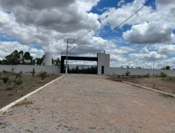 CHÁCARA  NO CONDOMÍNIO VALE VERDE / ASCENSÃO - PARÁ DE MINAS