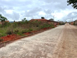 LOTE À VENDA BAIRRO SENADOR VALADADRES