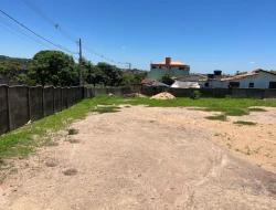 VENDO 03 LOTES – JUNTOS OU SEPARADOS – EM AVENIDA, SÃO JOSÉ DA VARGINHA/MG