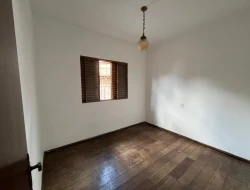 VENDO 2 CASAS – BAIRRO DOM BOSCO – PARÁ DE MINAS